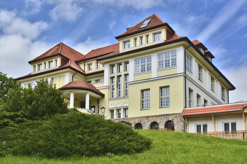 Hotel Stubenberg Gernrode  Екстериор снимка