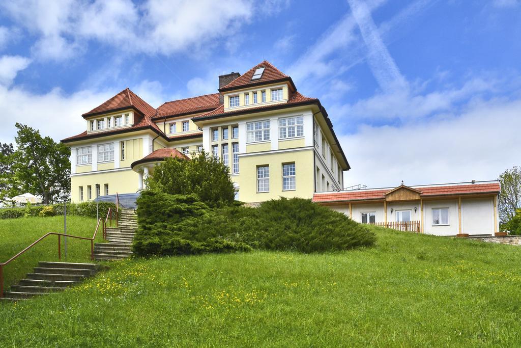Hotel Stubenberg Gernrode  Екстериор снимка