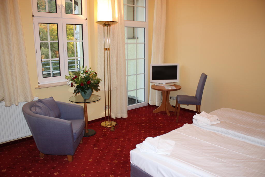 Hotel Stubenberg Gernrode  Стая снимка
